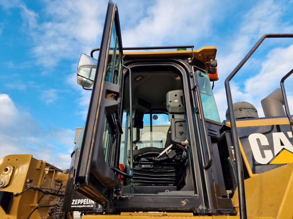 Utovarivač točkaš CAT 972MXE: slika 17