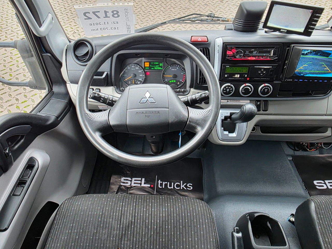 Dostavno vozilo sa zatvorenim sandukom FUSO Canter 9C18 / Ladebordwand / 3 Sitzen: slika 38