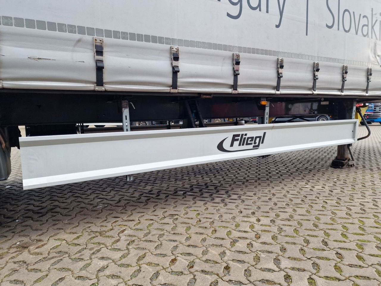 Poluprikolica sa ceradom Fliegl SZS320 / Hubdach / EDSCHA / Mega: slika 21