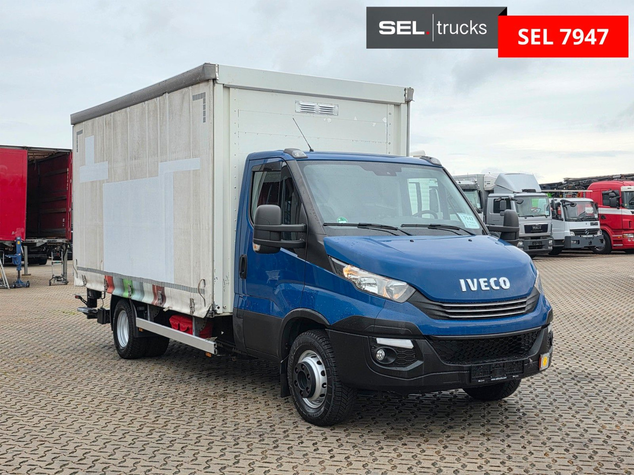 Iveco Daily 70C18 Hi-Matic / Ladebordwand / 3 Sitzen - Dostavno vozilo sa ceradom: slika 3 Iveco Daily 70C18 Hi-Matic / Ladebordwand / 3 Sitzen - Dostavno vozilo sa ceradom: slika 3