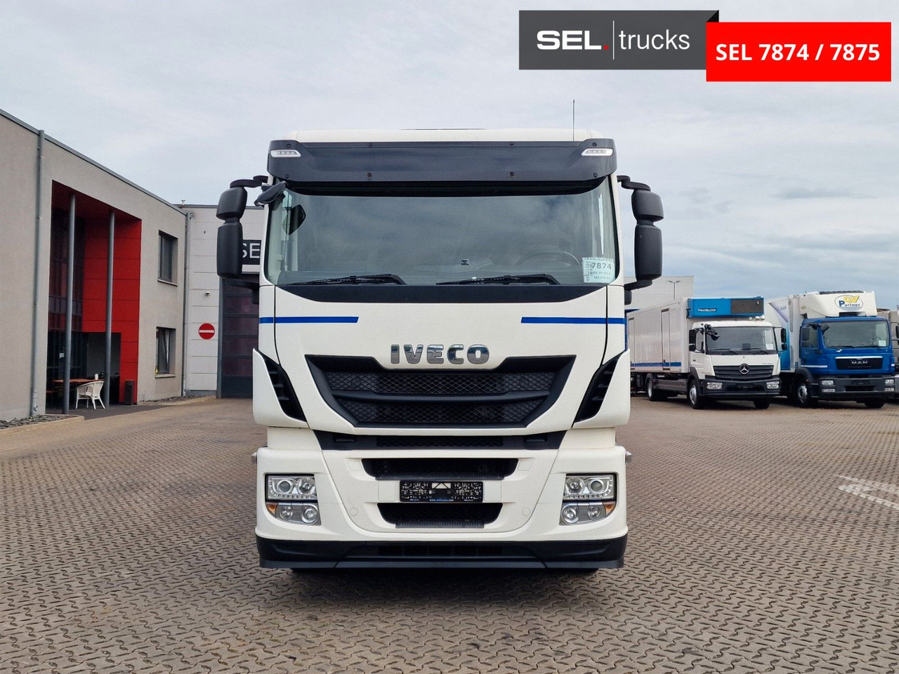 Iveco Stralis 420 / Ladebordwand / Lenkachse /Liftache - Kamion za prevoz boca: slika 2 Iveco Stralis 420 / Ladebordwand / Lenkachse /Liftache - Kamion za prevoz boca: slika 2