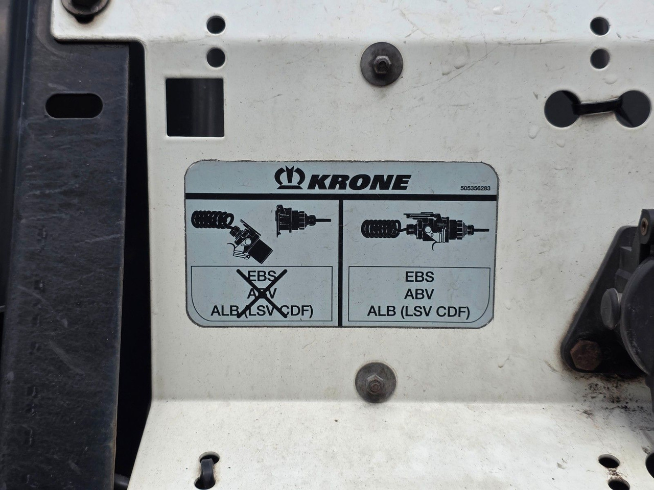 Poluprikolica sa ceradom Krone SD / Hubdach / EDSCHA / Liftachse: slika 49 Poluprikolica sa ceradom Krone SD / Hubdach / EDSCHA / Liftachse: slika 49