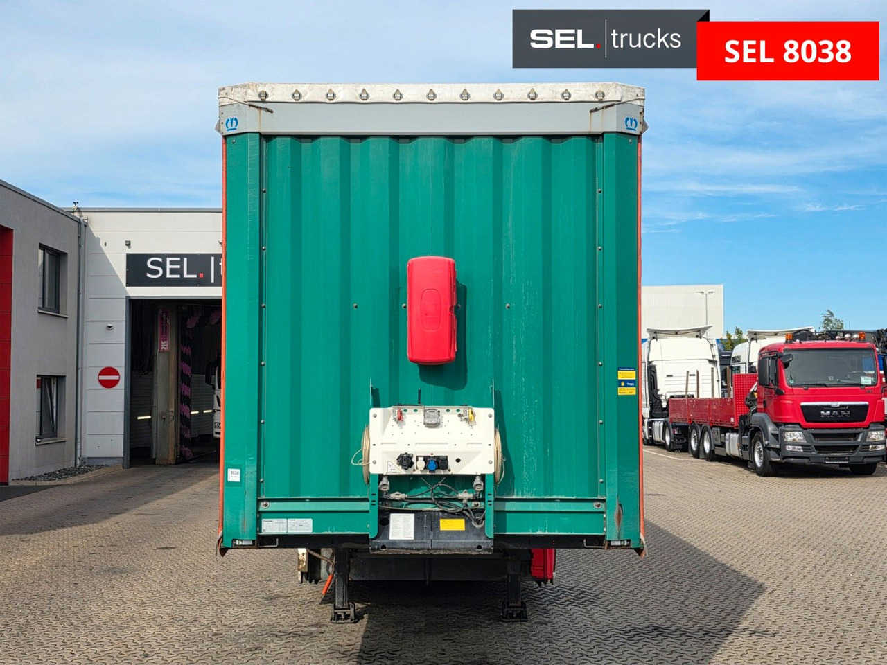 Krone SD / Palettenkasten / Liftachse - Poluprikolica sa ceradom: slika 2 Krone SD / Palettenkasten / Liftachse - Poluprikolica sa ceradom: slika 2