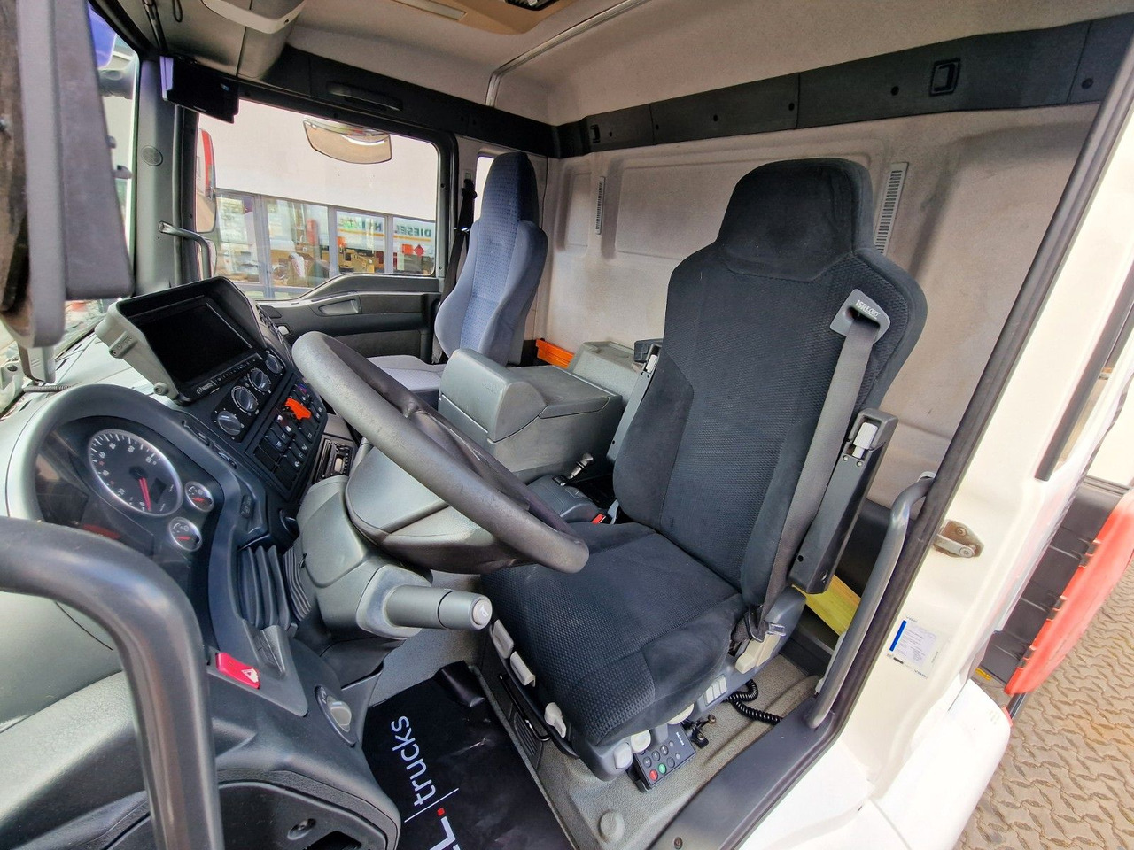 Kamion cisterna MAN TGA 18.430 4x2 BL / ADR FL, AT / Intarder: slika 15