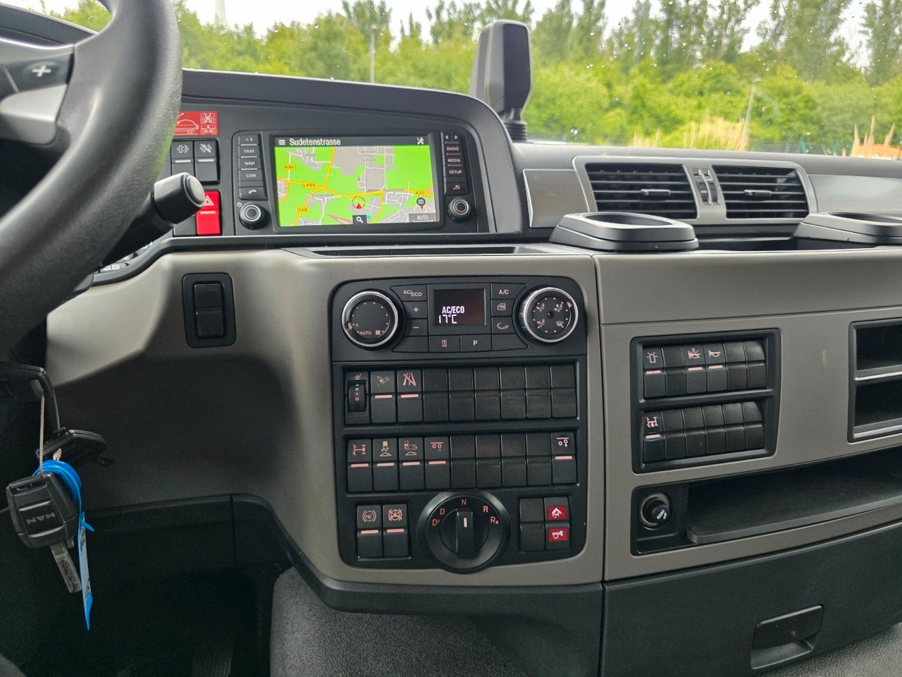 Kamion sa hidrauličnom kukom MAN TGS 26.470 6X2-4 BL / Intarder / Lenkachse / 6D: slika 23
