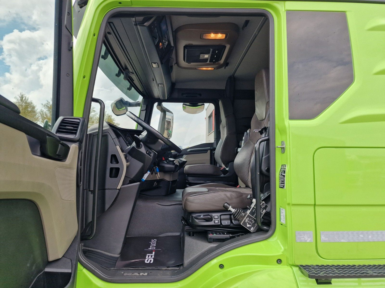 Istovarivač MAN TGS 33.510 6x6 BL CH /Dreiseitenkipper /6x6 / 6D: slika 13