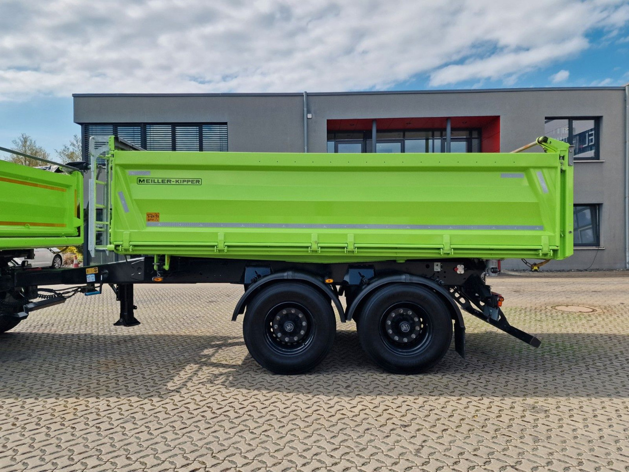 Istovarivač MAN TGS 33.510 6x6 BL CH /Dreiseitenkipper /6x6 / 6D: slika 29
