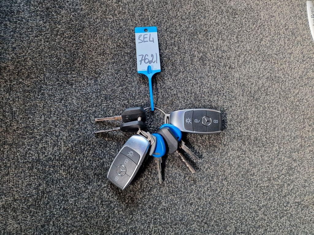 Kamion sa ceradom Mercedes-Benz Actros 2548 / Retarder / Aluklappen / Euro 6E: slika 25