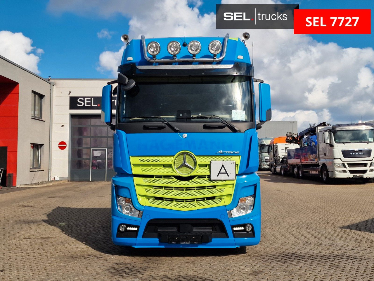 Mercedes-Benz Actros 2551 / Retarder / Standklima / Xenon - Kamion sa hidrauličnom kukom: slika 2 Mercedes-Benz Actros 2551 / Retarder / Standklima / Xenon - Kamion sa hidrauličnom kukom: slika 2