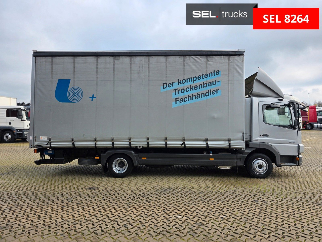 Mercedes-Benz Atego 818 / Ladebordwand - Dostavno vozilo sa ceradom: slika 4 Mercedes-Benz Atego 818 / Ladebordwand - Dostavno vozilo sa ceradom: slika 4