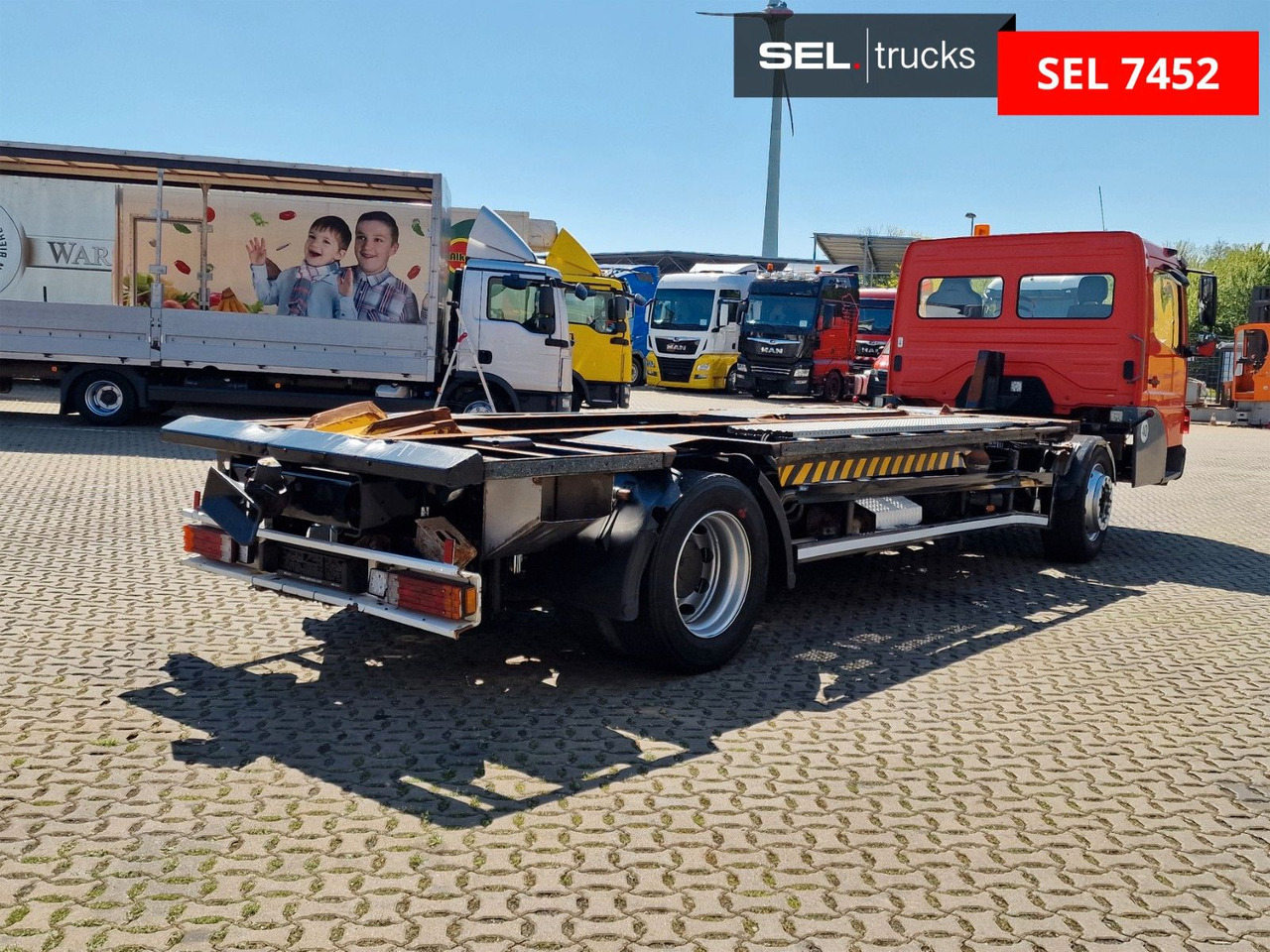 Mercedes-Benz KAMAG WBH 25 / Umsetzer / Wiesel / Rangierer - Kamion za prevoz kontejnera/ Kamion sa promenjivim sandukom: slika 5 Mercedes-Benz KAMAG WBH 25 / Umsetzer / Wiesel / Rangierer - Kamion za prevoz kontejnera/ Kamion sa promenjivim sandukom: slika 5