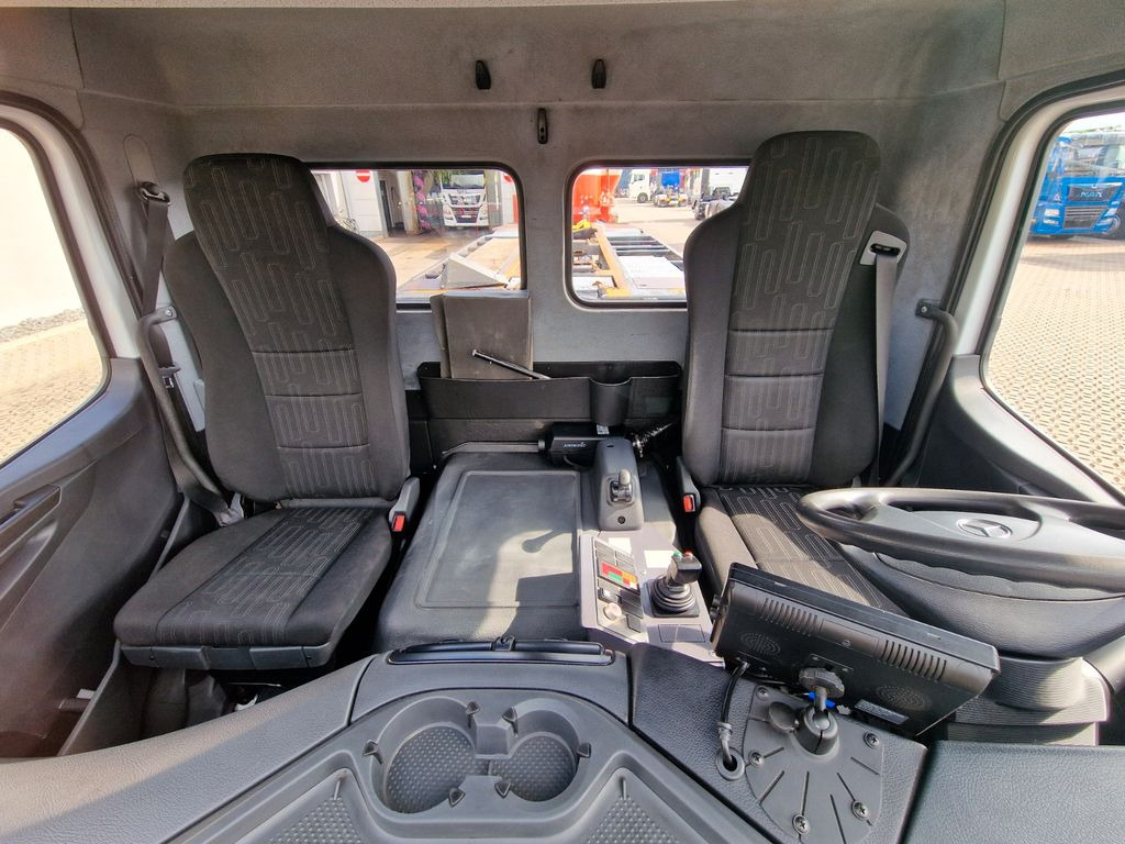 Kamion za prevoz kontejnera/ Kamion sa promenjivim sandukom Mercedes-Benz KAMAG WBH 25 / Wiesel Umsetzer Sattelplatte: slika 19