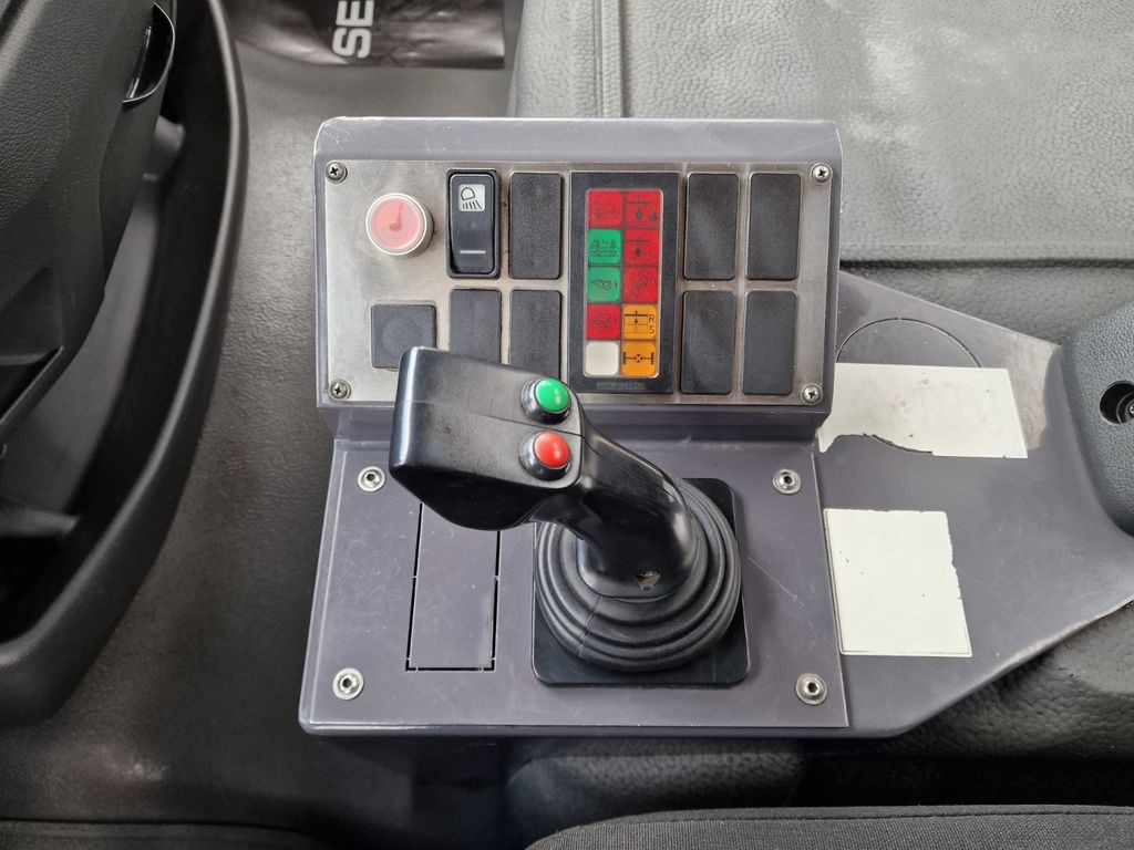 Kamion za prevoz kontejnera/ Kamion sa promenjivim sandukom Mercedes-Benz KAMAG WBH 25 / Wiesel Umsetzer Sattelplatte: slika 22