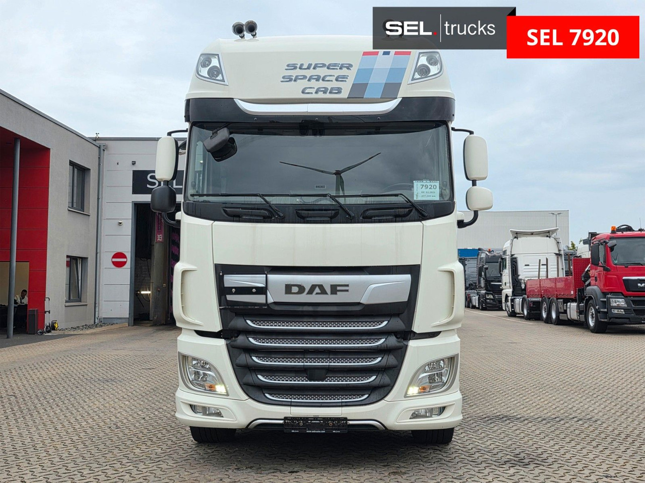 DAF XF 530 FTS / ZF Intarder / 6D - Tegljač: slika 2 DAF XF 530 FTS / ZF Intarder / 6D - Tegljač: slika 2