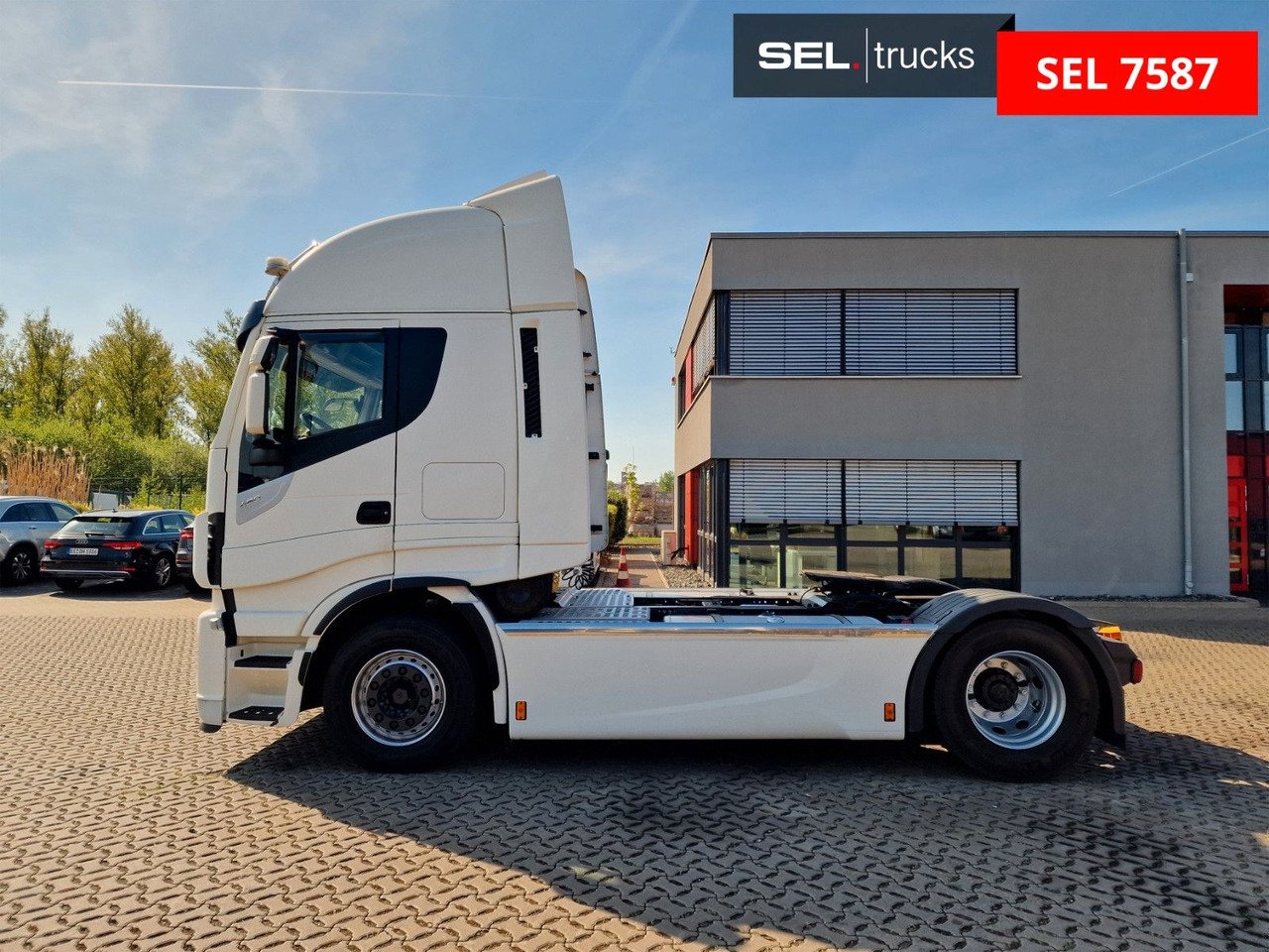 Tegljač Iveco Stralis 480 / ZF Intarder / Standklima: slika 8