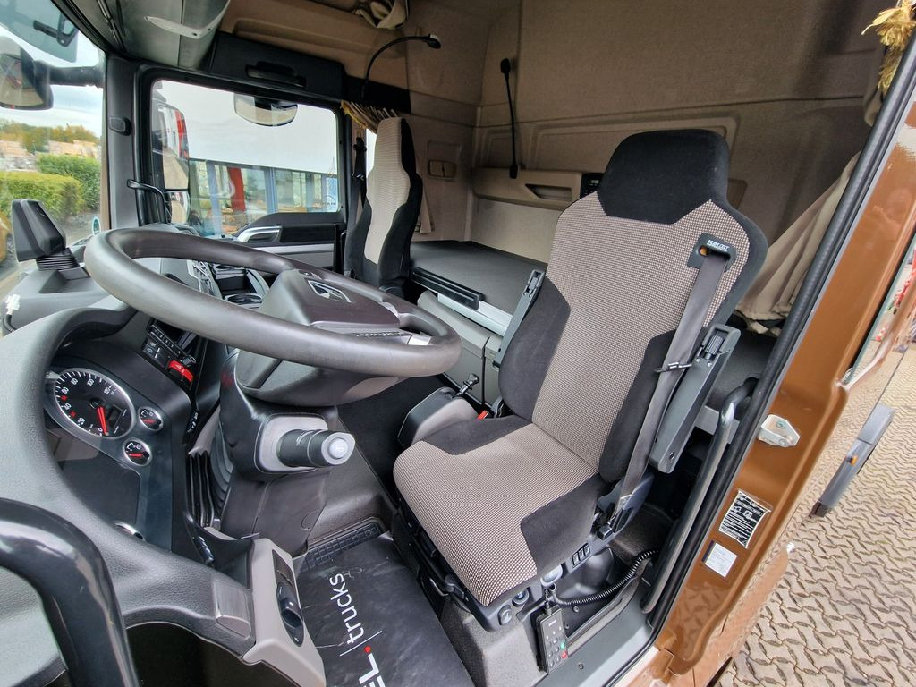 Tegljač MAN TGX 18.500 4X2 BLS / Retarder / Xenon: slika 15