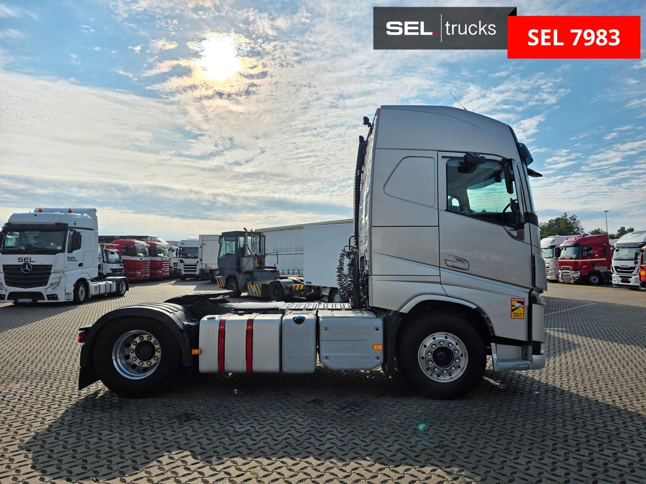 Volvo FH 460 / Alu-Felgen / Standklimaanlage - Tegljač: slika 4 Volvo FH 460 / Alu-Felgen / Standklimaanlage - Tegljač: slika 4