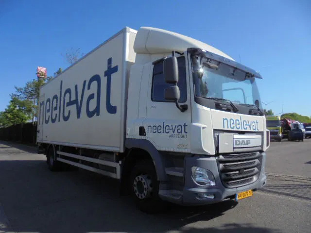 DAF CF 250 FA LOW KM NL TRUCK - Kamion sa zatvorenim sandukom: slika 3 DAF CF 250 FA LOW KM NL TRUCK - Kamion sa zatvorenim sandukom: slika 3