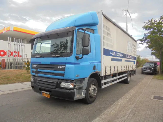 DAF CF 65 220 NL KENTEKEN - Kamion sa zatvorenim sandukom: slika 1 DAF CF 65 220 NL KENTEKEN - Kamion sa zatvorenim sandukom: slika 1