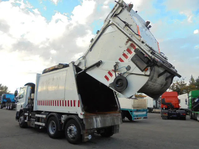 DAF CF 75.250 6X2 - Kamion za smeće: slika 4 DAF CF 75.250 6X2 - Kamion za smeće: slika 4