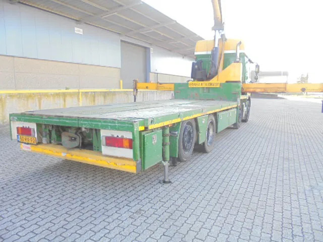 DAF CF 85 410 8X2 HIAB 422/5 HI PRO NL TRUCK - Kamion sa dizalicom: slika 3 DAF CF 85 410 8X2 HIAB 422/5 HI PRO NL TRUCK - Kamion sa dizalicom: slika 3