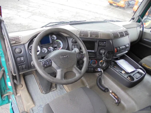 Kamion sa dizalicom DAF FAD 85-460 8X4: slika 6