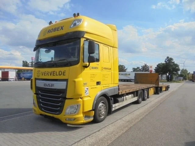 DAF XF 510 FAR 6X2 - Kamion sa tovarnim sandukom: slika 1 DAF XF 510 FAR 6X2 - Kamion sa tovarnim sandukom: slika 1