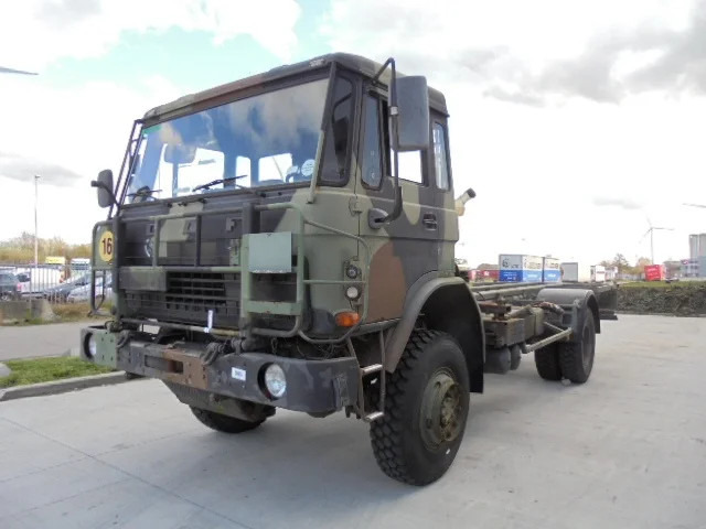 DAF YA 5444 4X4 BDF - Kamion za prevoz kontejnera/ Kamion sa promenjivim sandukom: slika 1 DAF YA 5444 4X4 BDF - Kamion za prevoz kontejnera/ Kamion sa promenjivim sandukom: slika 1