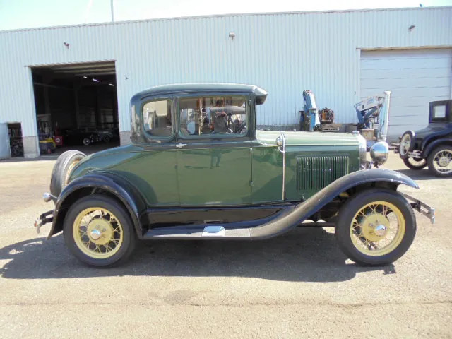 Ford A COUPE A COUPE - Automobil: slika 4 Ford A COUPE A COUPE - Automobil: slika 4