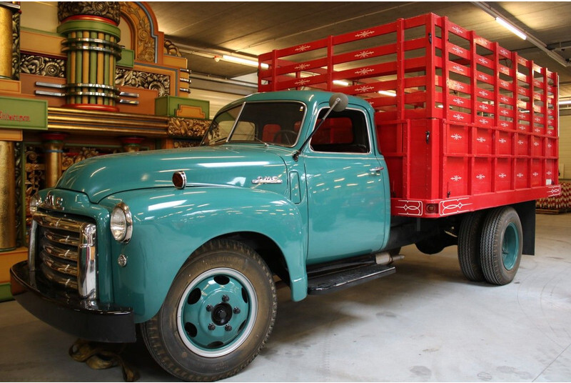 GMC 1948 GMC - Kamion sa tovarnim sandukom: slika 1 GMC 1948 GMC - Kamion sa tovarnim sandukom: slika 1