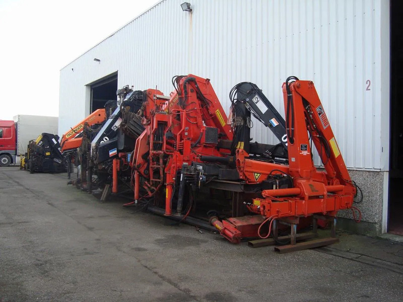 Hiab ALLTYPE YEARS AND PRICES HIAB PALFINGER HMF ATLAS KENNIS - Kran za kamion: slika 3 Hiab ALLTYPE YEARS AND PRICES HIAB PALFINGER HMF ATLAS KENNIS - Kran za kamion: slika 3