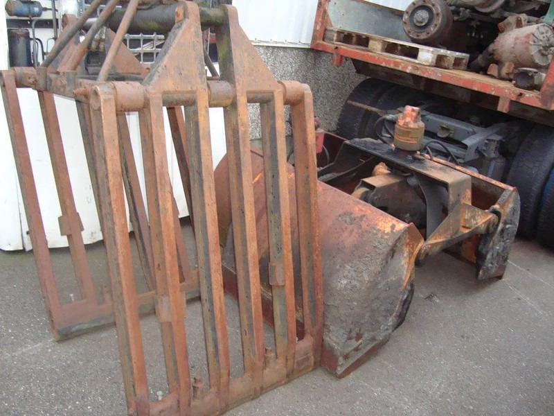 Hiab ALLTYPE YEARS AND PRICES HIAB PALFINGER HMF ATLAS KENNIS - Kran za kamion: slika 5 Hiab ALLTYPE YEARS AND PRICES HIAB PALFINGER HMF ATLAS KENNIS - Kran za kamion: slika 5