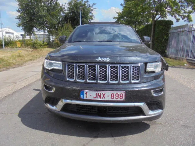 Jeep Grand Cherokee 4X4 SUMMIT EDITION 3.0 LTR V6 - SUVSUV: slika 2 Jeep Grand Cherokee 4X4 SUMMIT EDITION 3.0 LTR V6 - SUVSUV: slika 2