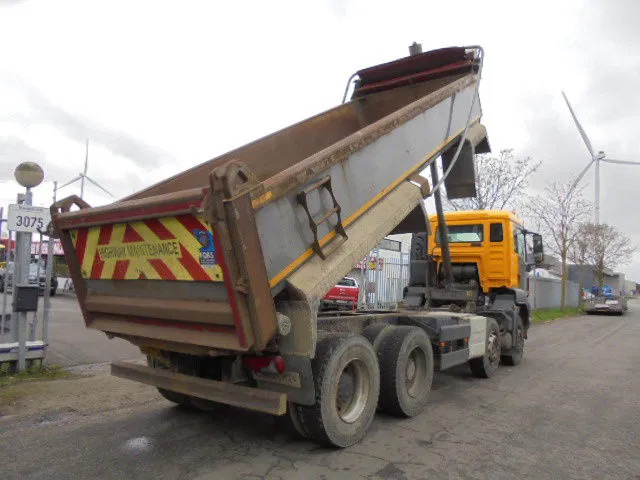 MAN TGS 35.400 8X4 RHD - Istovarivač: slika 3 MAN TGS 35.400 8X4 RHD - Istovarivač: slika 3