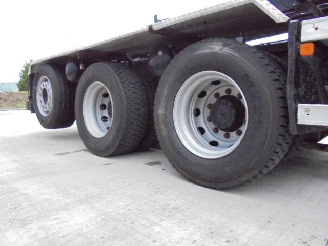 MAN TGS 36 .390 8X4 TRIPLE - Kamion sa kablovskim sistemom, Kamion sa dizalicom: slika 4 MAN TGS 36 .390 8X4 TRIPLE - Kamion sa kablovskim sistemom, Kamion sa dizalicom: slika 4