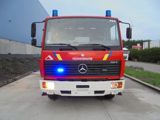 Mercedes-Benz 1124 F - Vatrogasni kamion: slika 2 Mercedes-Benz 1124 F - Vatrogasni kamion: slika 2
