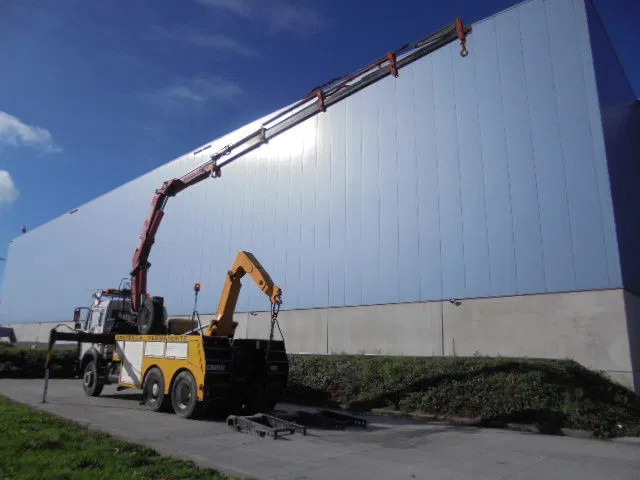 Šlep vozilo Mercedes-Benz 2435 S/6X2/4 + ROBSON DRIVE: slika 18