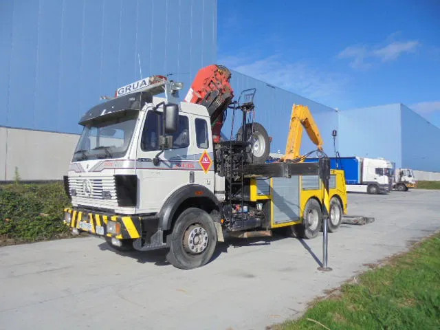 Šlep vozilo Mercedes-Benz 2435 S/6X2/4 + ROBSON DRIVE: slika 8