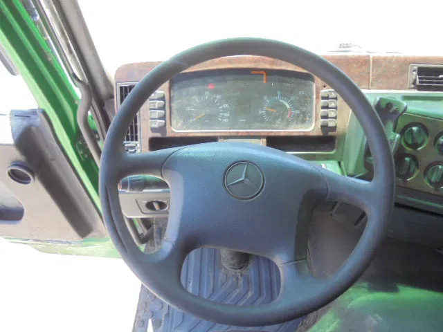 Kamion cisterna Mercedes-Benz Actros 1831 1831 Bitumensprayer: slika 10 Kamion cisterna Mercedes-Benz Actros 1831 1831 Bitumensprayer: slika 10