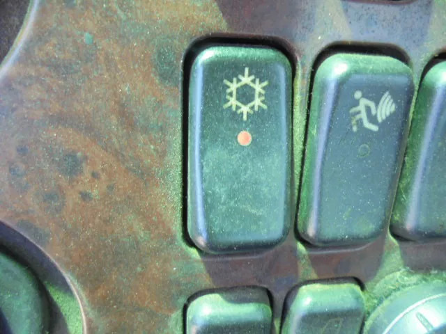 Kamion cisterna Mercedes-Benz Actros 1831 1831 Bitumensprayer: slika 15 Kamion cisterna Mercedes-Benz Actros 1831 1831 Bitumensprayer: slika 15