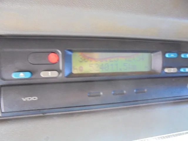 Kamion cisterna Mercedes-Benz Actros 1831 1831 Bitumensprayer: slika 12 Kamion cisterna Mercedes-Benz Actros 1831 1831 Bitumensprayer: slika 12