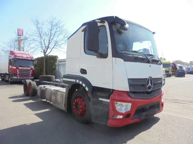 Mercedes-Benz Actros 2340 LL - Kamion za prevoz automobila: slika 3 Mercedes-Benz Actros 2340 LL - Kamion za prevoz automobila: slika 3