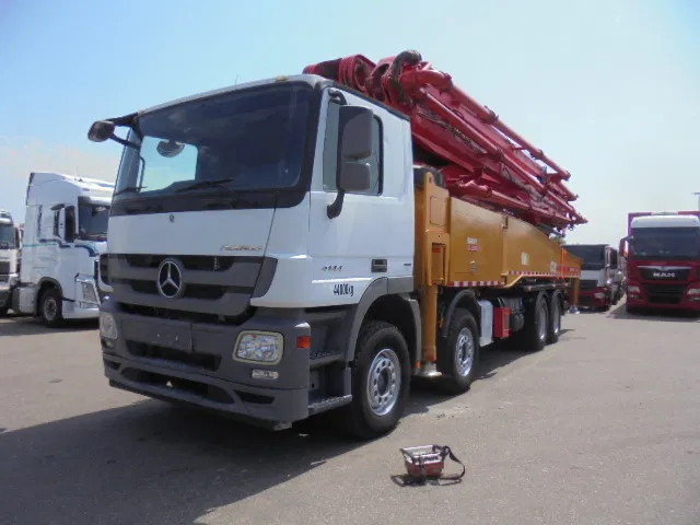 Mercedes-Benz Actros 4144 8X4 SANY 56M BETONPOMP - Auto pumpa za beton: slika 2 Mercedes-Benz Actros 4144 8X4 SANY 56M BETONPOMP - Auto pumpa za beton: slika 2