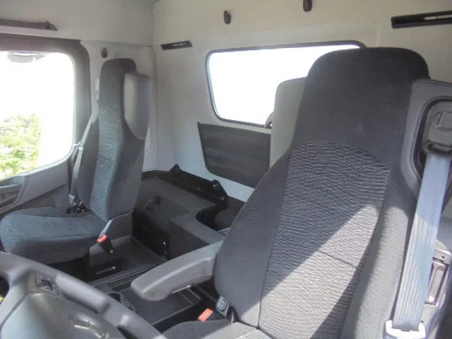 Kamion sa dizalicom novi Mercedes-Benz Arocs 2545 + RETARDER 6X2 NEW /DEMO: slika 17 Kamion sa dizalicom novi Mercedes-Benz Arocs 2545 + RETARDER 6X2 NEW /DEMO: slika 17