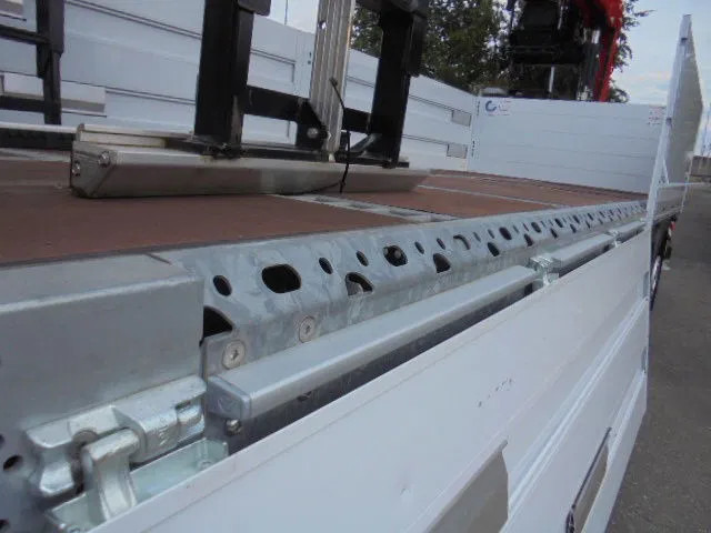 Kamion sa dizalicom novi Mercedes-Benz Arocs 2545 + RETARDER 6X2 NEW /DEMO: slika 20 Kamion sa dizalicom novi Mercedes-Benz Arocs 2545 + RETARDER 6X2 NEW /DEMO: slika 20