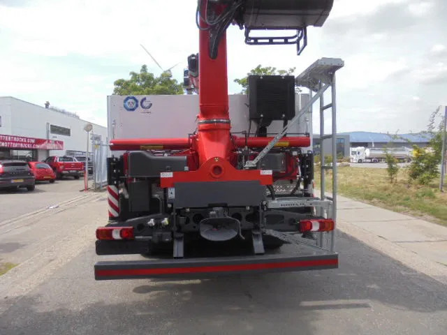 Kamion sa dizalicom novi Mercedes-Benz Arocs 2545 + RETARDER 6X2 NEW /DEMO: slika 7 Kamion sa dizalicom novi Mercedes-Benz Arocs 2545 + RETARDER 6X2 NEW /DEMO: slika 7