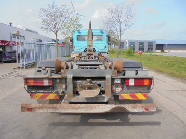 Mercedes-Benz Axor 2633 - Kamion sa hidrauličnom kukom: slika 5 Mercedes-Benz Axor 2633 - Kamion sa hidrauličnom kukom: slika 5