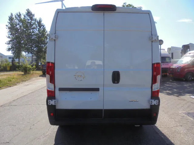 Furgon Opel Movano L3H2 2.2L BLUE HDI 140: slika 20