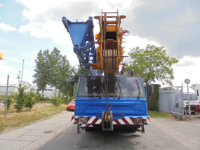 PPM ATT 350 4X4X4 - Autokran za sve terene: slika 4 PPM ATT 350 4X4X4 - Autokran za sve terene: slika 4