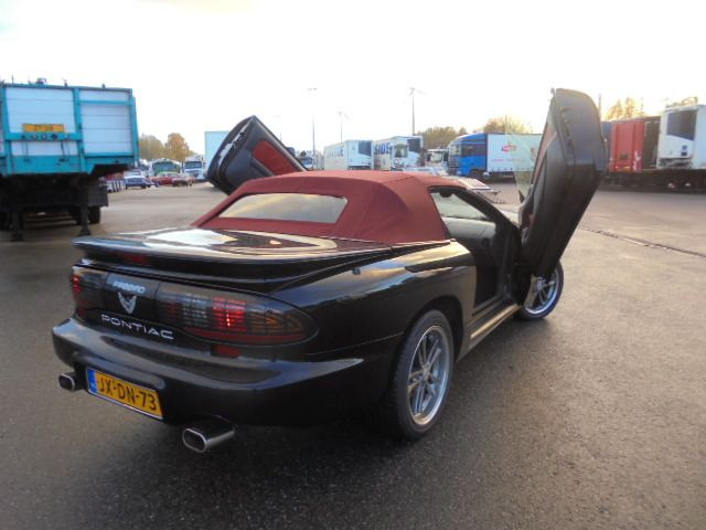 Pontiac Firebird AUT CONVERTIBLE - Kabriolet: slika 4 Pontiac Firebird AUT CONVERTIBLE - Kabriolet: slika 4